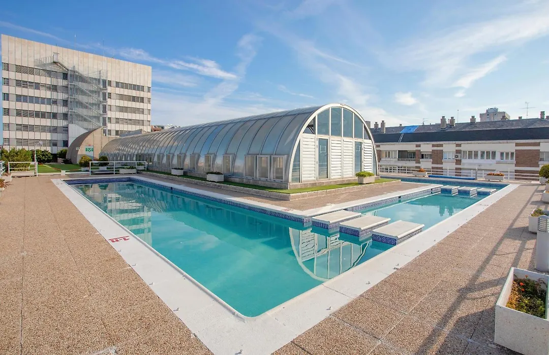 Pierre & Vacances Apartamentos Edificio Eurobuilding 2-1